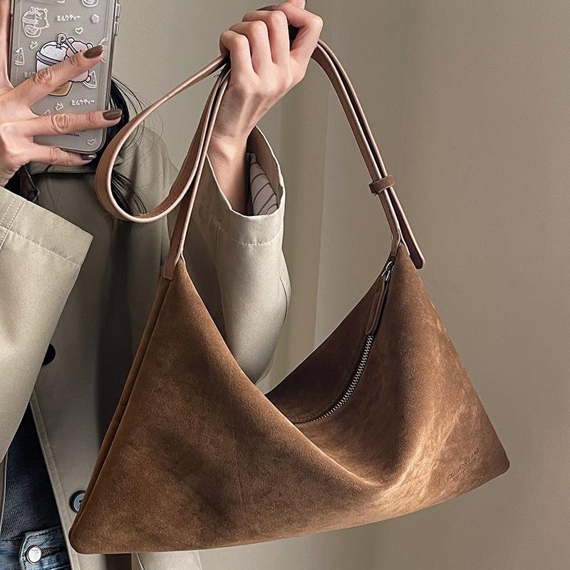 Women's High End and Versatile Ins Style Niche Women's Matte Single Shoulder Crossbody Bag