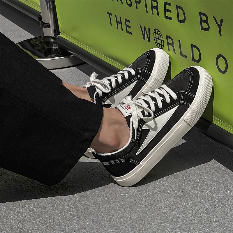 Fashion 2025 Men's Canvas Flat Shoes Casual Vulcanizing Breathable Thick-soled Youth Cricket Student Trend Board Comfort Skateboard Shoe