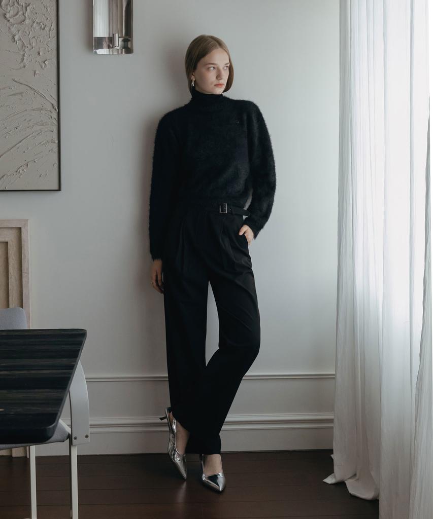 Illoje Double Tuck Wide Belted Slacks (Black)