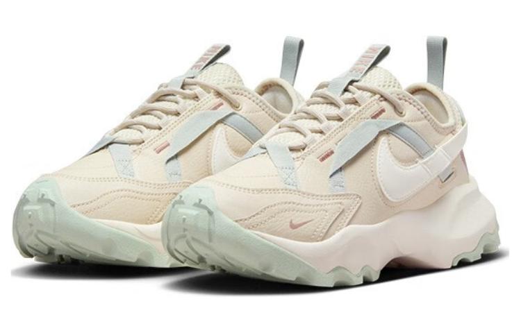 Nike TC 7900 Light Orewood Taupe Women's DD9682-102
