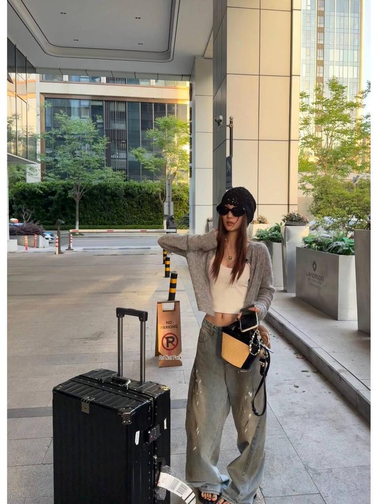 Blogger CozyFit Minimalist Spaghetti Strap Tank Top