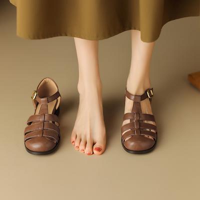 Fashion Women's New Spring/Summer Round Head Leather Comfortable Low Heel Baotou Customized Large Heel Roman Sandals 46 47 48