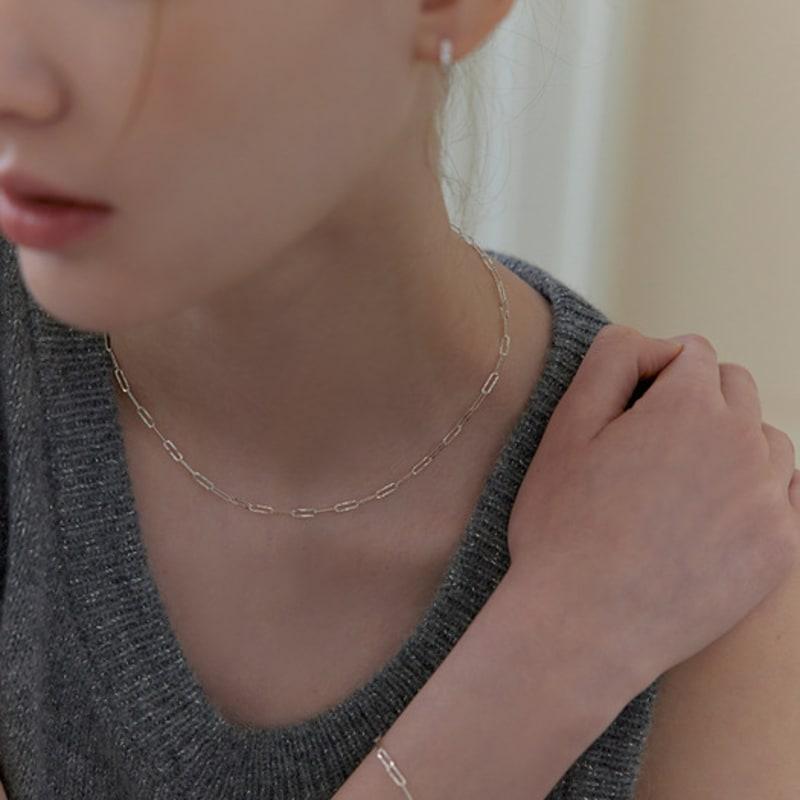 Lewe [6mm+10mm Pearl Earrings Free] Shiny Cutting Link Chain Necklace