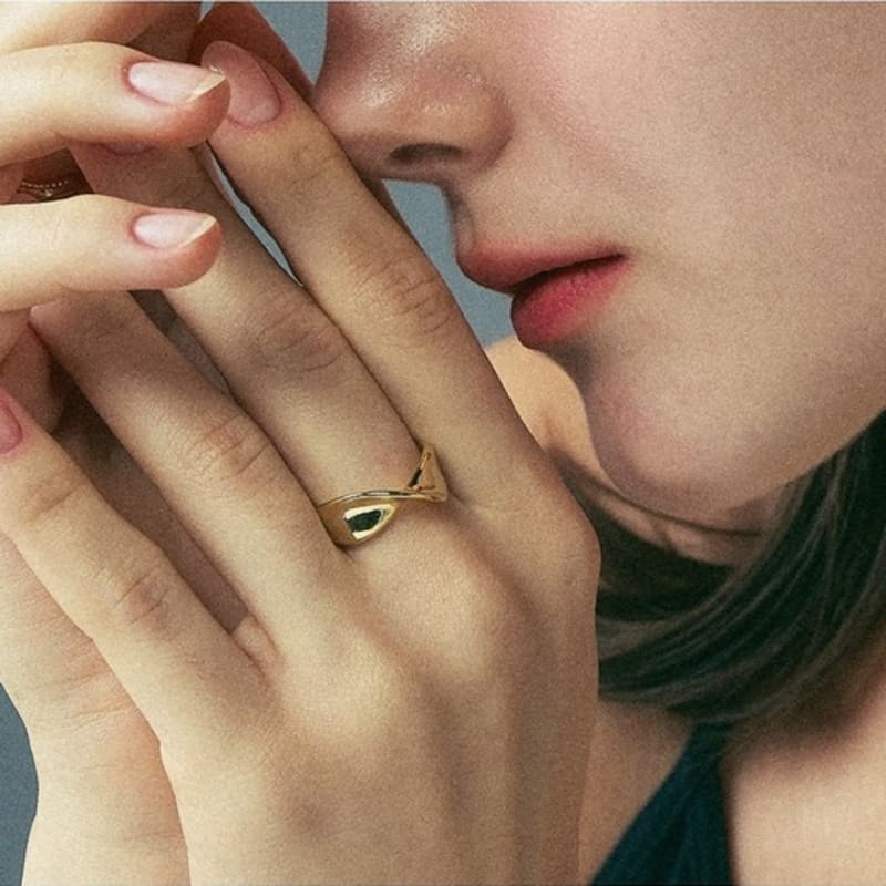 Dana Burton Refine Twist Ring