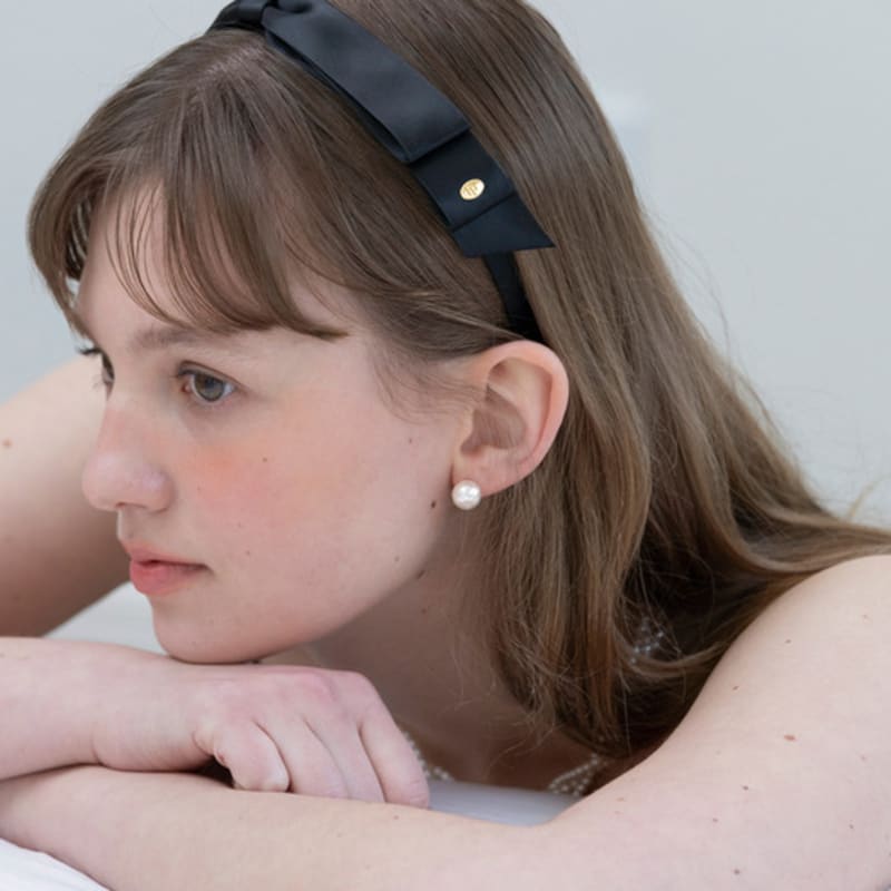 

ФАНТАСТИЧЕСКАЯ ПЛАНЕТА многослойная лента для волос BLACK