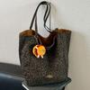 Canvas-Tasche mit Leopardenmuster für Damen, neuer Frühlings- und Sommermodetrend, lässige Umhängetasche mit großem Fassungsvermögen