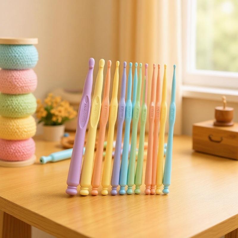 Solid Crochet Hook Set with Silicone Handles - Dual-Ended, Colorful Yarn Knitting Tools