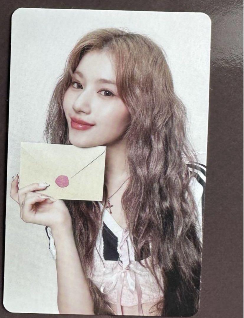 

[USED] MISAMO Sana haute couture first limited deluxe edition trading card