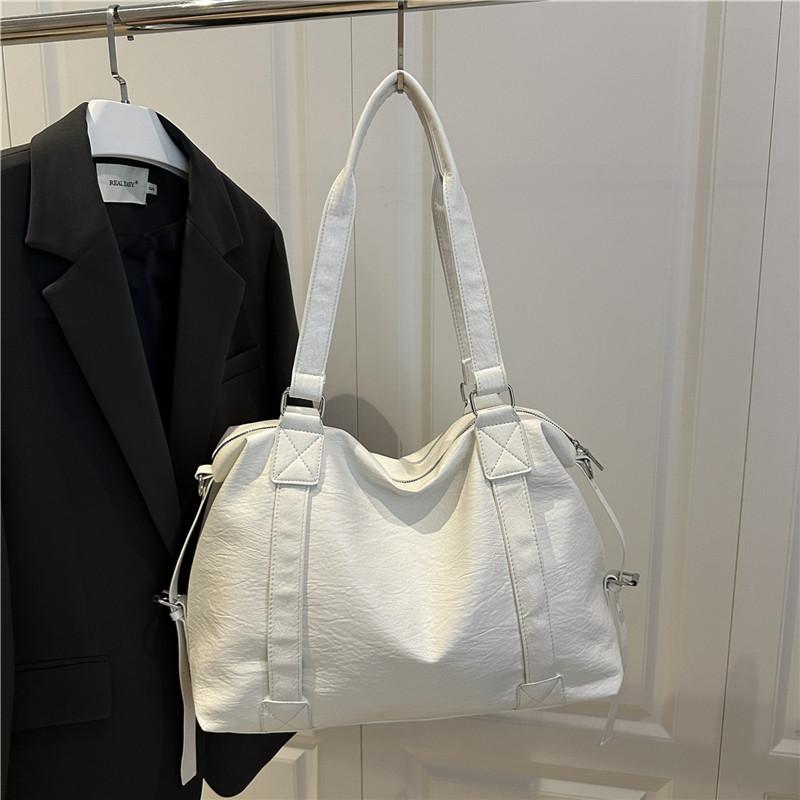 Spacious Faux Leather Tote Bag Zipper Closure Shoulder Handbag for Women