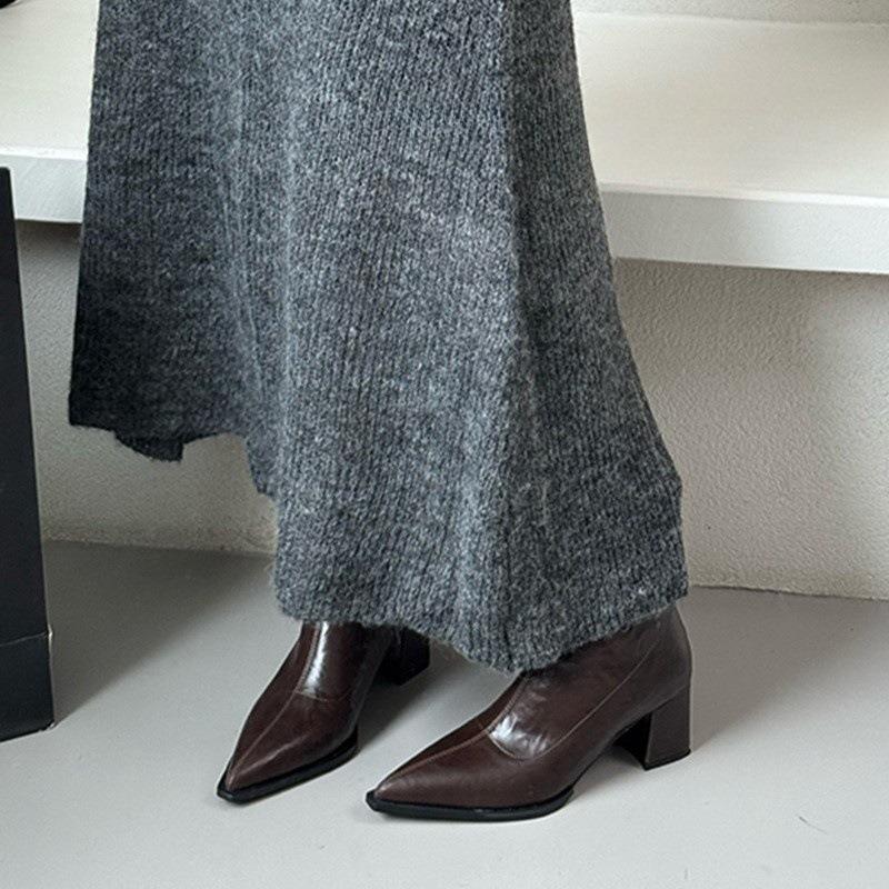 Pointed boots short boots women's new autumn and winter women's boots niche thin boots design thick heel high heel short boots