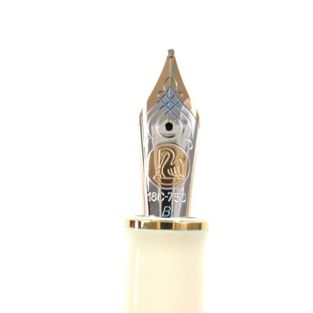 Excellent PERIKAN fountain pen Special Edition Souveraen M800 18K  Used