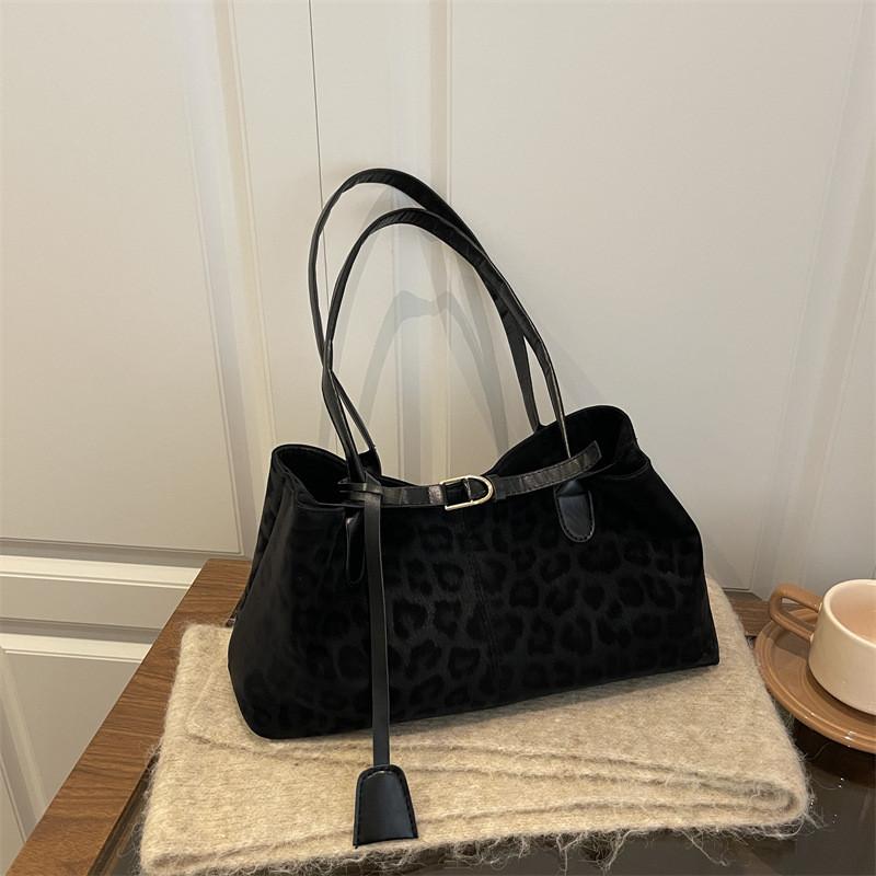 Pu-Schultertasche mit Leopardenmuster für Damen mit Gürteldekor für den täglichen Freizeitgebrauch