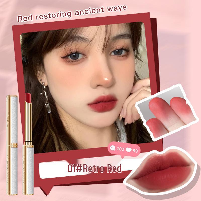 

MKING PRETTY Матовая вельветовая помада из овечьей кожи: Увлажняющая, Гидратирующая, Не липкая, Не скатывающаяся, Отбеливающая формула.