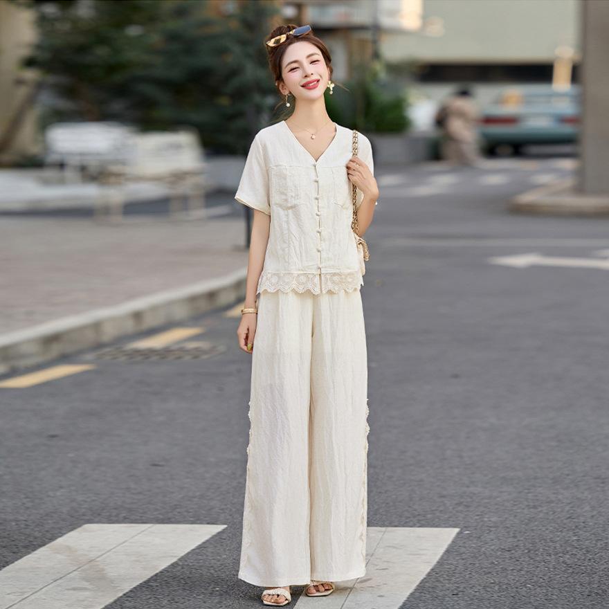 Fashion casual V-neck suit women's summer new celebrity temperament loose versatile lace splicing two-piece pants