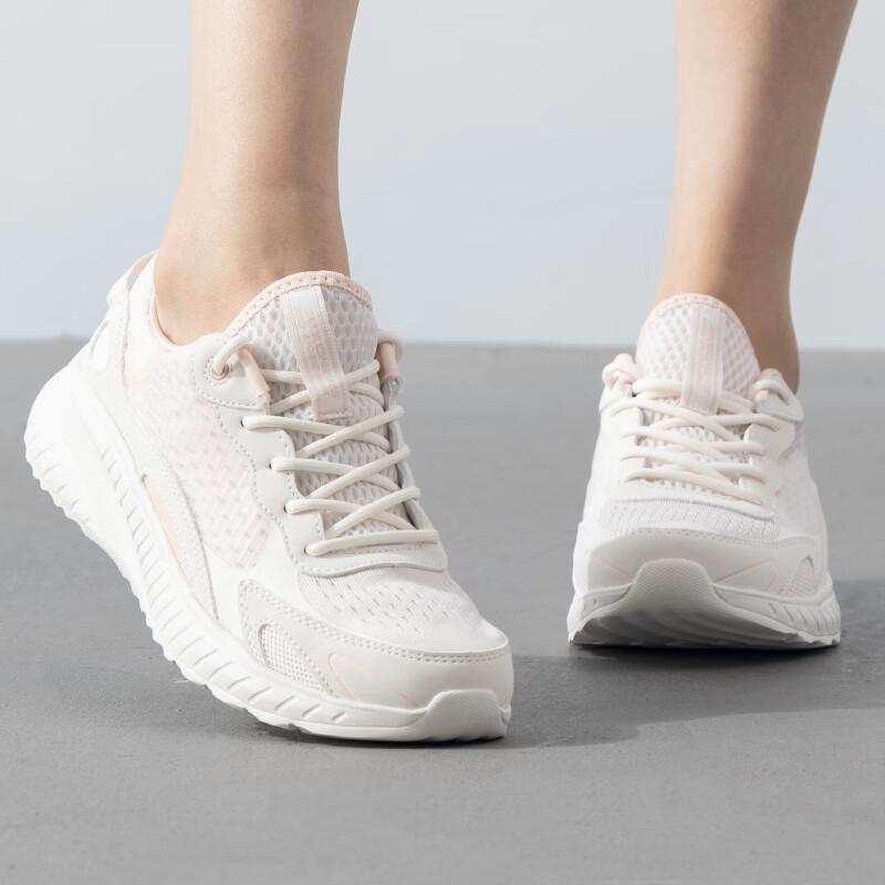Женские повседневные lifestyle-кроссовки Skechers 117224-WLPK 39