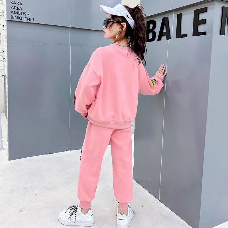 Stylish Spring Two-Piece Suit for Girls - Trendy, Fashionable, and Perfect for Mid-to-Large Children