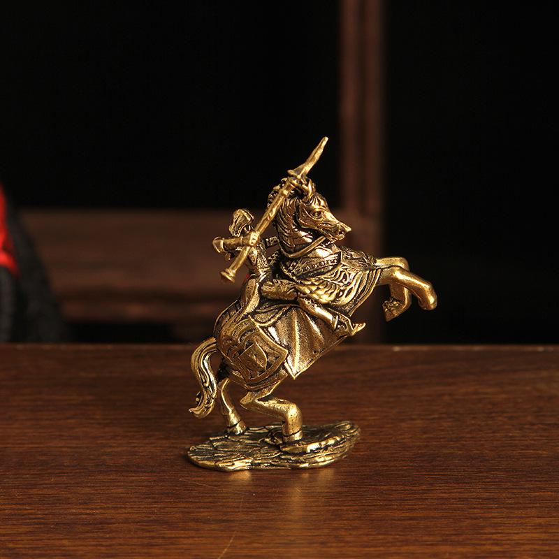 Cross-border Exclusive Female Knight Figurine on Horse - Changeable Image Desktop Copper Craft