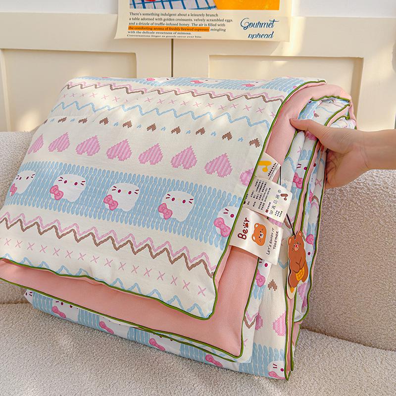 Washable Cotton Double Gauze Cartoon Summer Quilt for Mother and Baby - Soft, Fresh, and Thin Air Conditioning Blanket