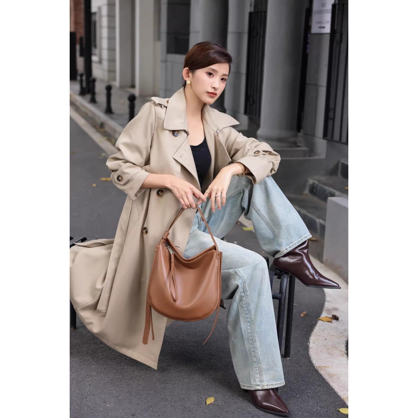 

New tote bag lazy style women s leather bag comfortable soft cowhide large capacity minimalist commuter shoulder messenger bag 29cm