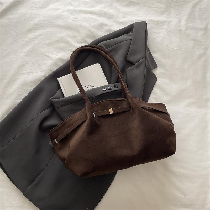Large Capacity Matte Retro Handbag Women's Winter New Commuter Tote Bag Fashionable Versatile Shoulder Bag