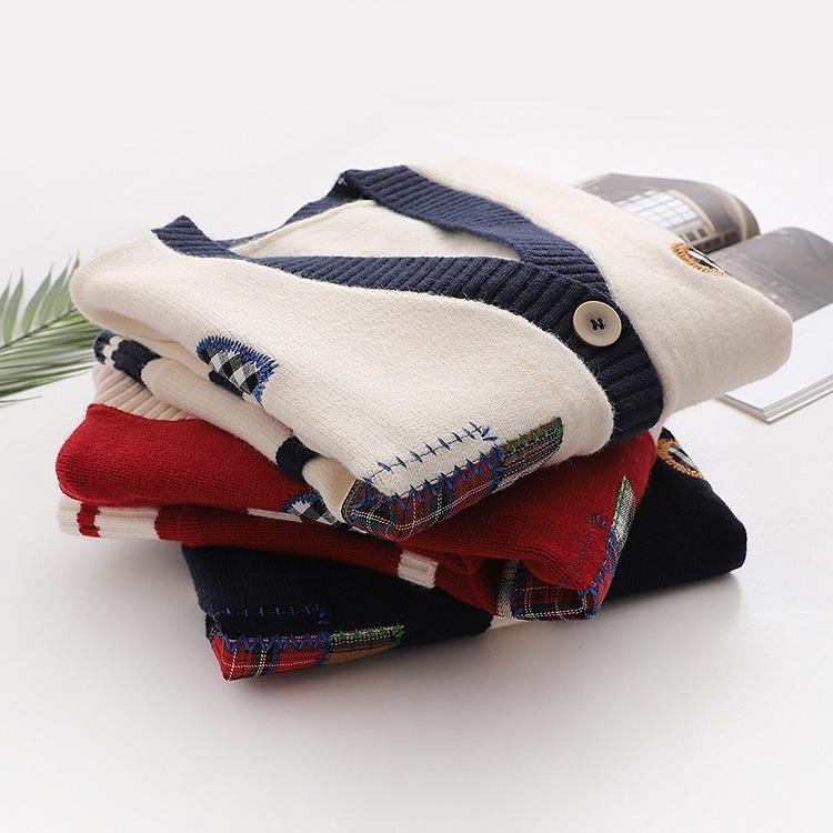 Embroidered Sweater Women's Coat Autumn and Winter Loose Knit Cardigan Long Sleeved Thick V - Neck Coat