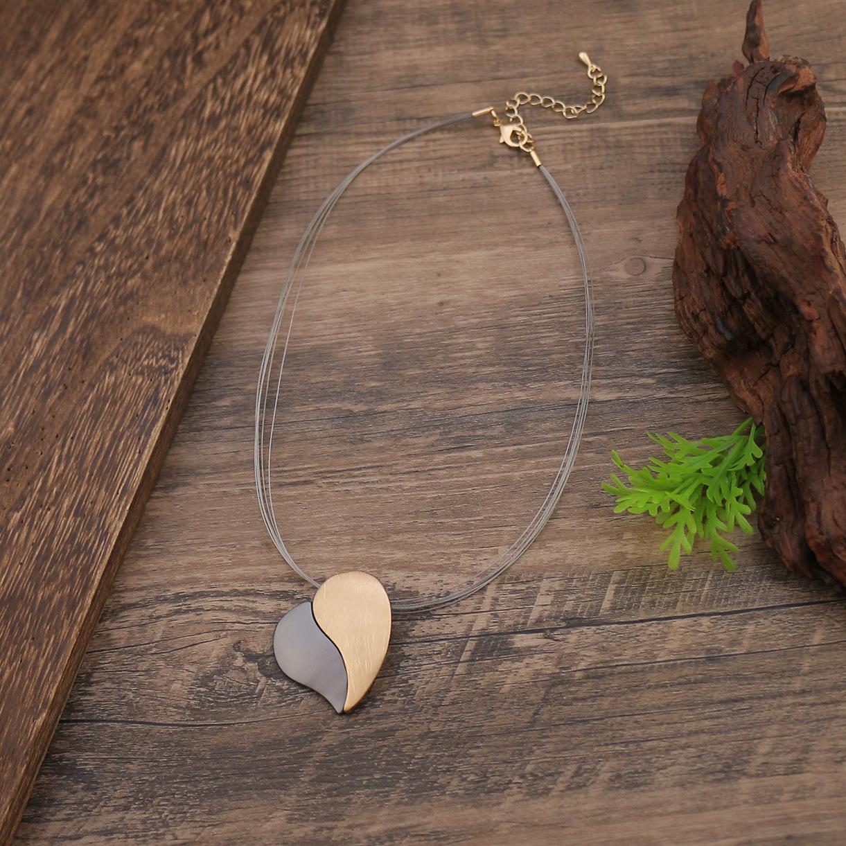 

Новая подвеска из смешанной матовой стали с проволокой в виде сердца, женское универсальное ожерелье высокого класса