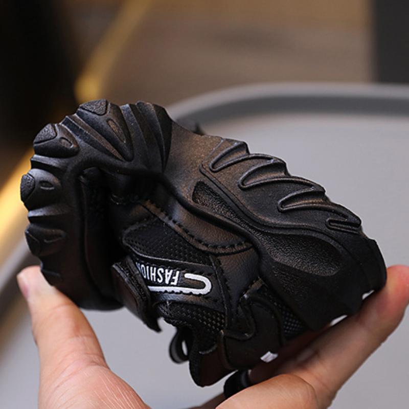 Nowe Wiosenne i Jesienne Modne i Wszechstronne Wygodne Odporne na Zużycie Sportowe Buty z Miękką Podeszwą dla Chłopców i Dziewcząt