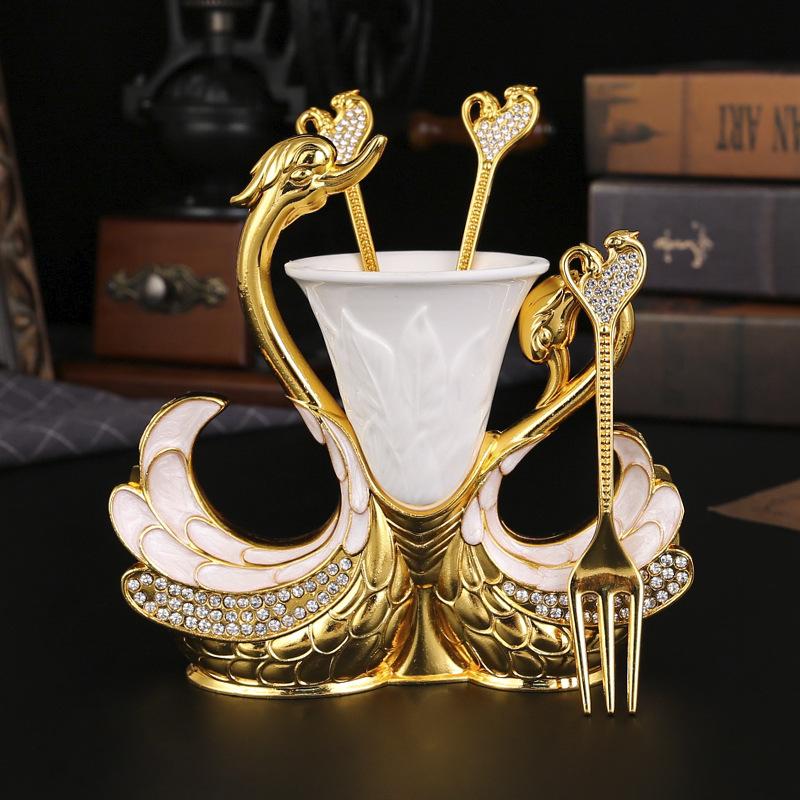 Ny Kreativ Svan Basmetall Fruktgaffel, Månkakgaffel, Dessertsked, Hushållsbordsyta Bordsservis Förvarings- och Placeringställ