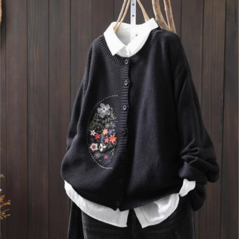 Johnature Women Vintage Embroidery Floral Sweaters O-Neck Long Sleeve Solid Color Button Knitted Autumn Sweaters