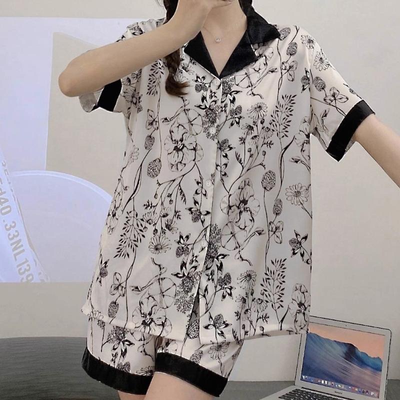 Tusche- und Waschmalerei Chinesischer Stil Damenpyjama Neue Sommermode Stilvolle Loungewear Zweiteilig Weiblich Kurz Hauskleidung