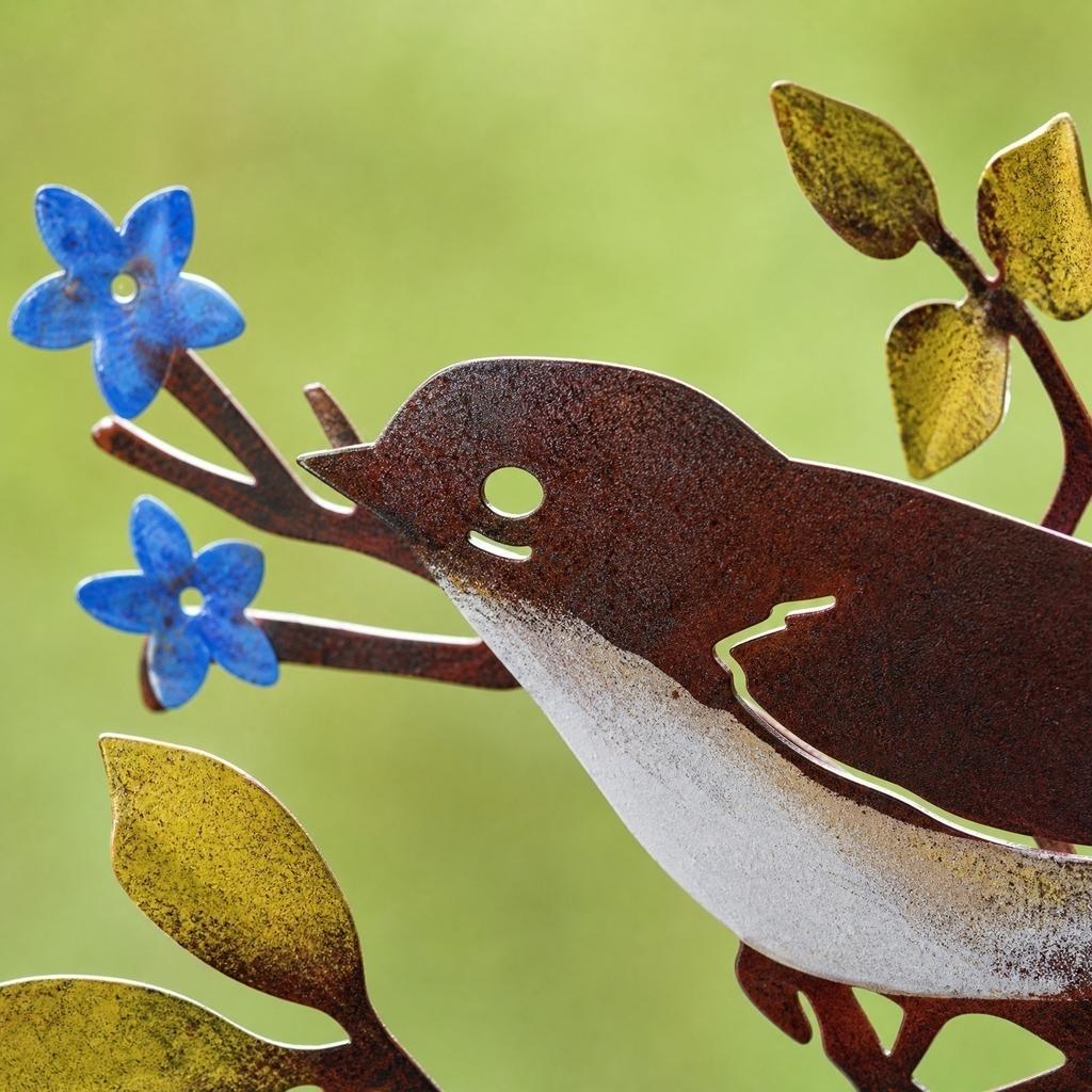 Metal Bird Garden Stake Outdoor Decorative Iron Art Animal Silhouette Sculpture Yard Lawn Ornament Creative Nature Inspired Design