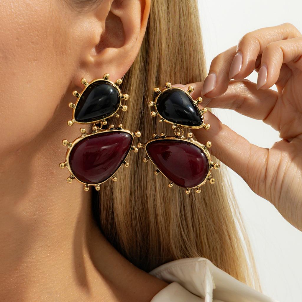 Temperament Light Luxury Resin Gem Stud Earrings, Retro Geometric Irregular Pleated Metal Oil Drop Earrings