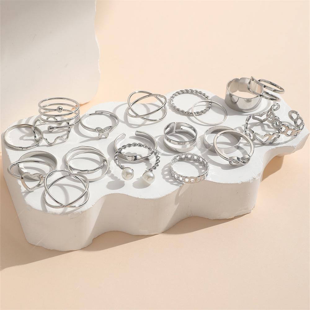 Trendy European and American Women's Rings: Niche, Fashionable, Cool Style, Light Luxury, Index Finger Set