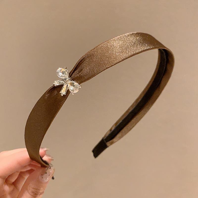 Diadema de Lujo Otoño/Invierno para Mujer - Elegante Pinza Superior de Calavera de Ala Ancha para Cabello y Lavado Facial.