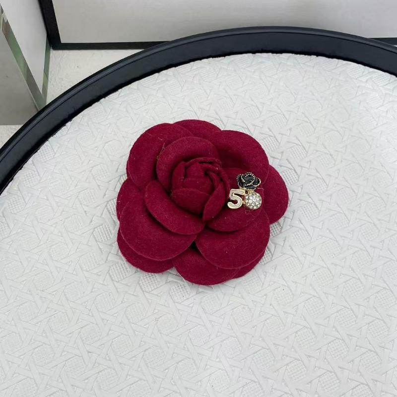Fashion Elegant Fabric Camellia Brooches Lapel Pins For Women Shirt Clothing Badges Accessories