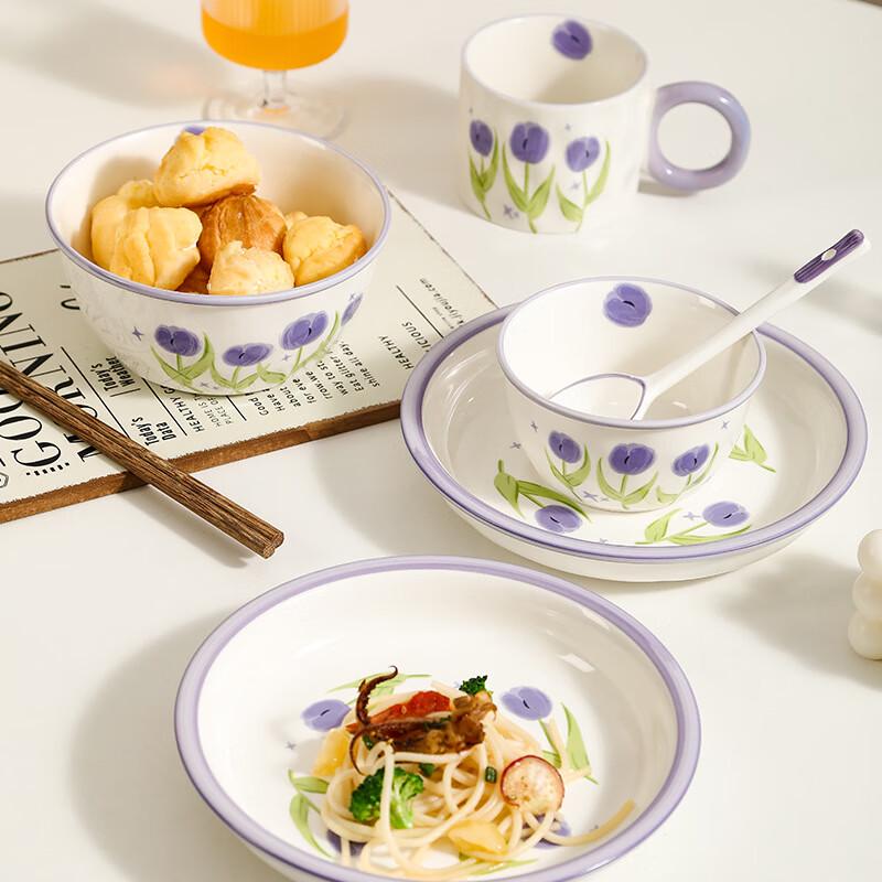 Elegante Juego de Vajilla de Cerámica Tulipán