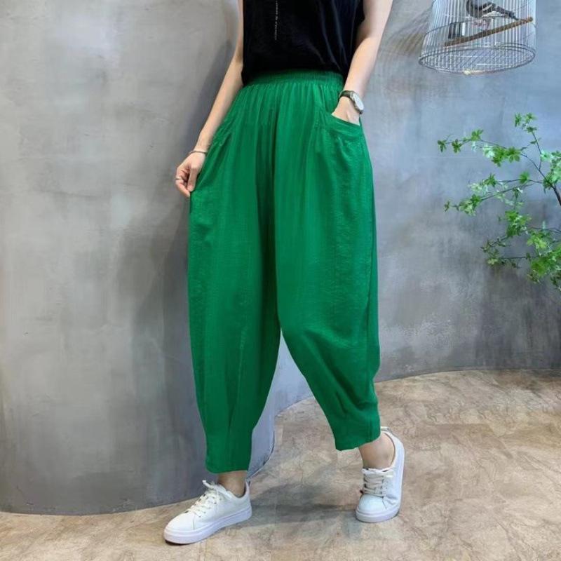 Summer Fashion Harem Pants: Slimming, Loose Fit, Breathable, Cropped Mom's Pants with Small Leg Opening.