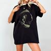 T-shirt Alieno Maglietta SciFi Horror Anni '80 Cult Movie Tee Merchandising per Fan di Xenomorph Regalo per Amante del Cinema Regalo di Compleanno Maglietta Film Horror