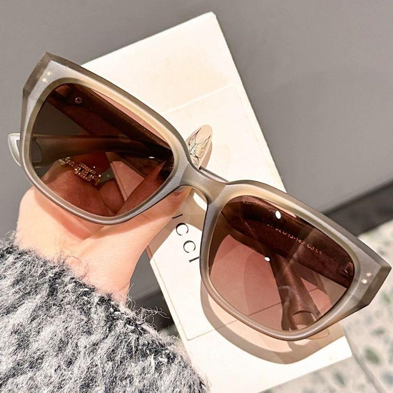 

New polarized high-end cat-eye flash retro polarized sunglasses DS-5121