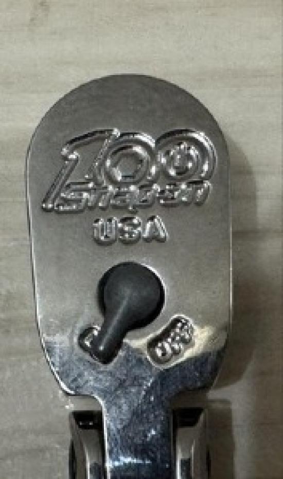 

Инструменты Snap-on 1/4 Трещотка с шарнирной головкой к 100-летию THLFD72 НОВАЯ