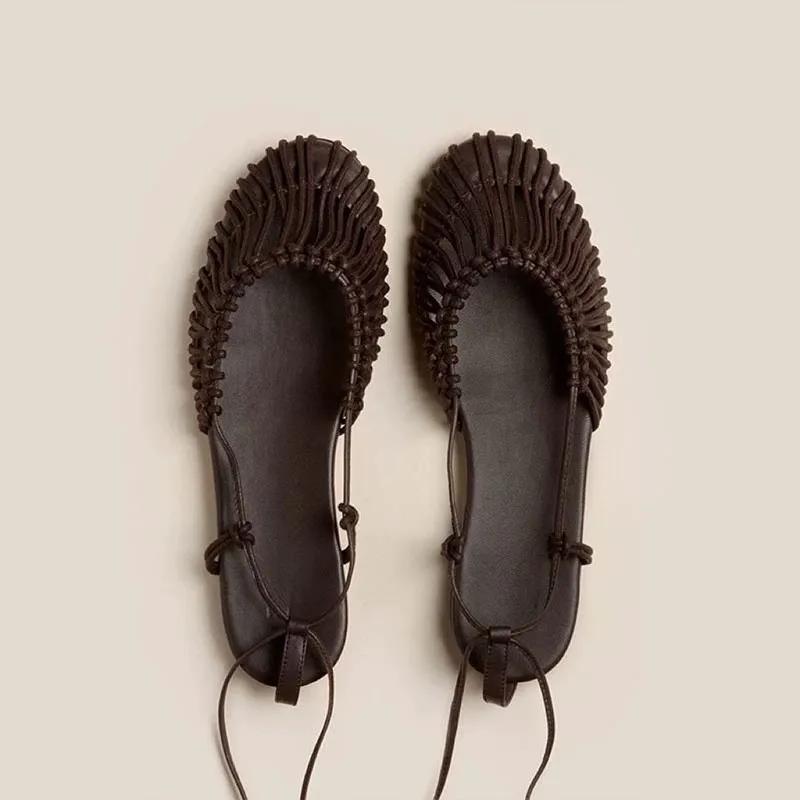 2025 Women Low Heels Sandals Woven Hollow Out Roman Sandals Fashion Lace-up Round Head Sandals Summer Casual Ankle Strap Flats