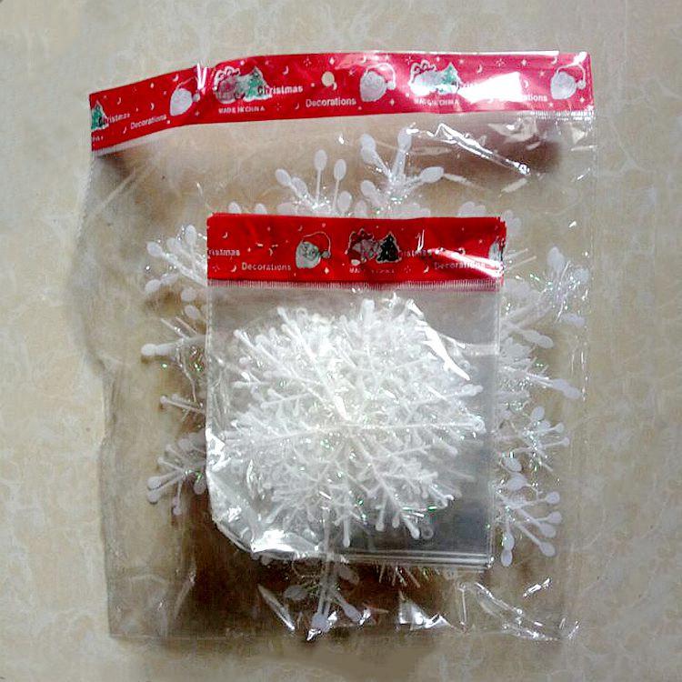 Festive Chenille Wire-Wrapped Snowflake Ornaments for Christmas Tree Decoration