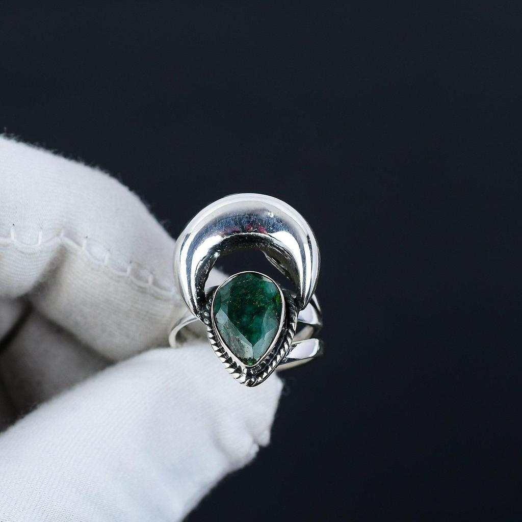 Emerald May Birthstone Adjustable 925 Sterling Silver Ring - Fits US Sizes 6 to 10 - Handmade Boho Jewelry for Women & Men, Valentine Gifts