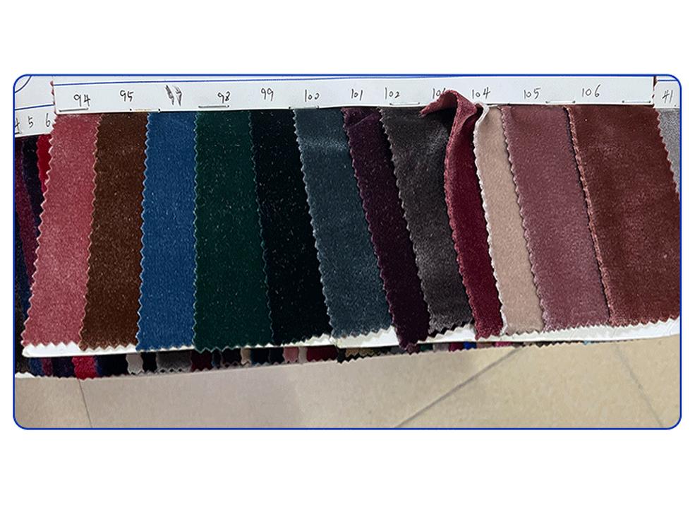 

2025 Autumn/Winter Versatile Straight-Leg Velvet Trousers: Slimming, Flattering, Elastic Fit L