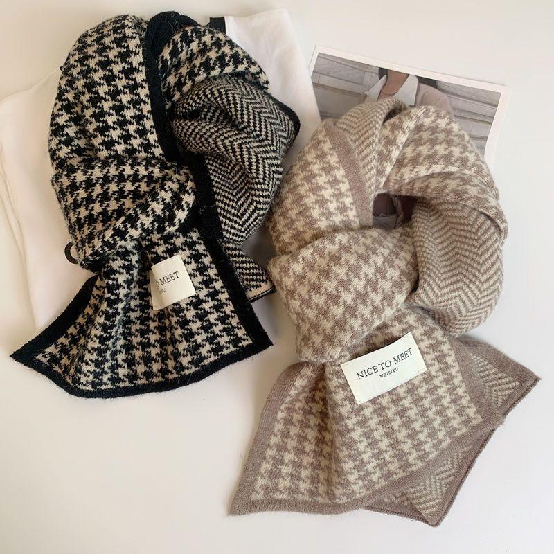 

Newcomer Exclusive: Korean Style Women s Winter Knit Scarf, Double-Sided and Thickened for Warmth.