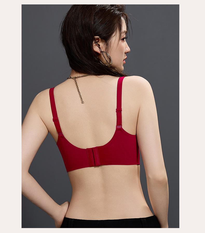 114 Seamless Push-Up Bra for Women - Enhances Smaller Busts