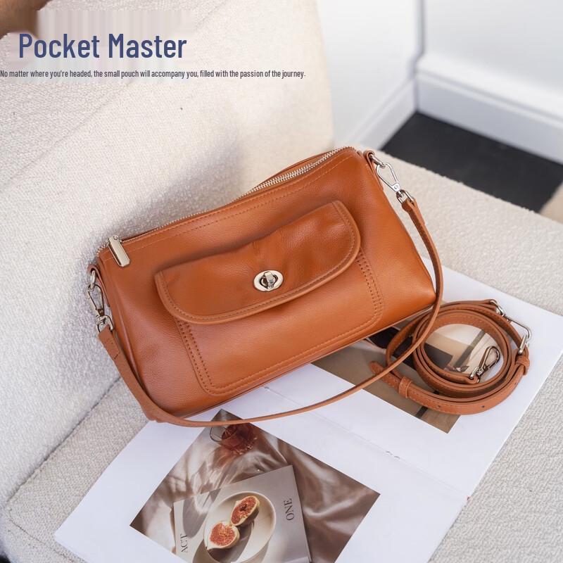 

Dou Xiaozhu Tumbled Cowhide Versatile Shoulder Bag