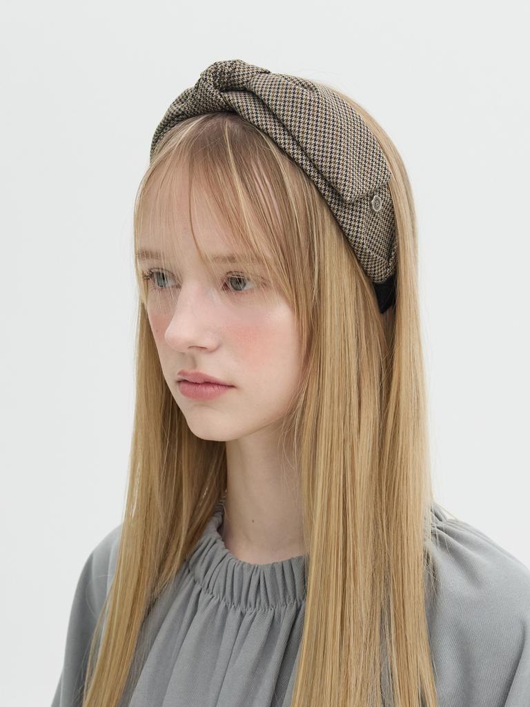 Brownhat Petit Bunny - Check