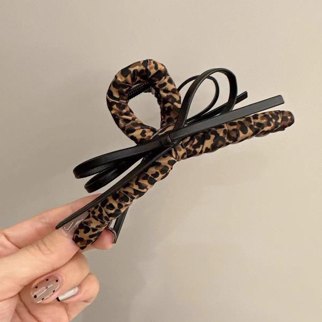 Retro Leopard Print Hair Clip for Thick Hair - Fashionable High-End Shark Grip Accessory