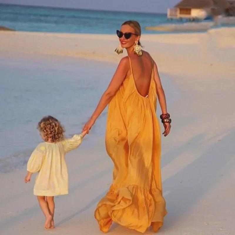 Spot 8078 Umstands-Strandkleid: Europäischer und amerikanischer Stil, sexy ärmelloses Swing-Sommerkleid für Damen